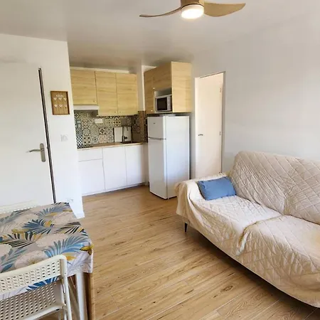 T2 Avec Loggia A La Faviere - 5 Pers. + Parking - Fr-1-610-124 *